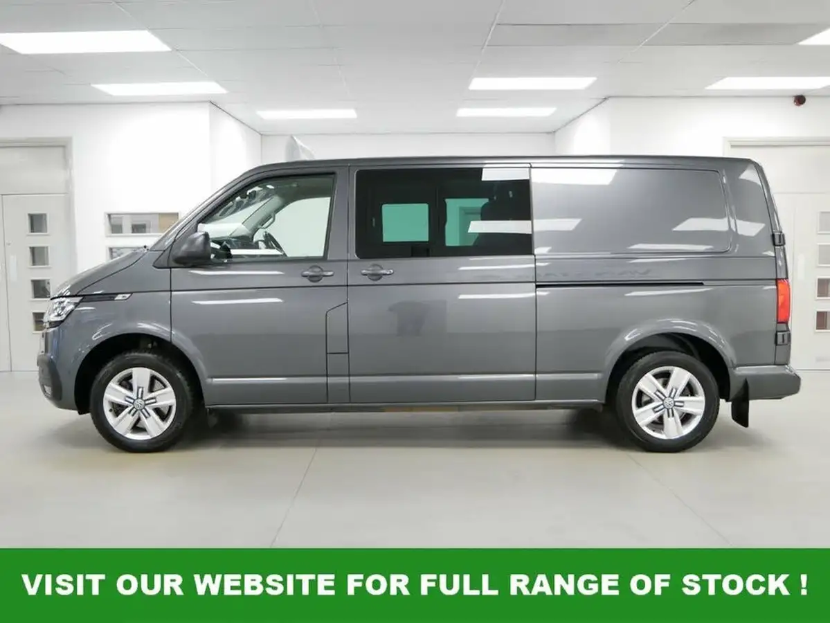 2022-volkswagen-transporter-20bitdi-t32-highline-bmt-lwb-4motion-199pseu6dt-e-kombi-big-27