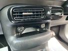 2015-citroen-c4-cactus-16bluehdi-feel-small-42