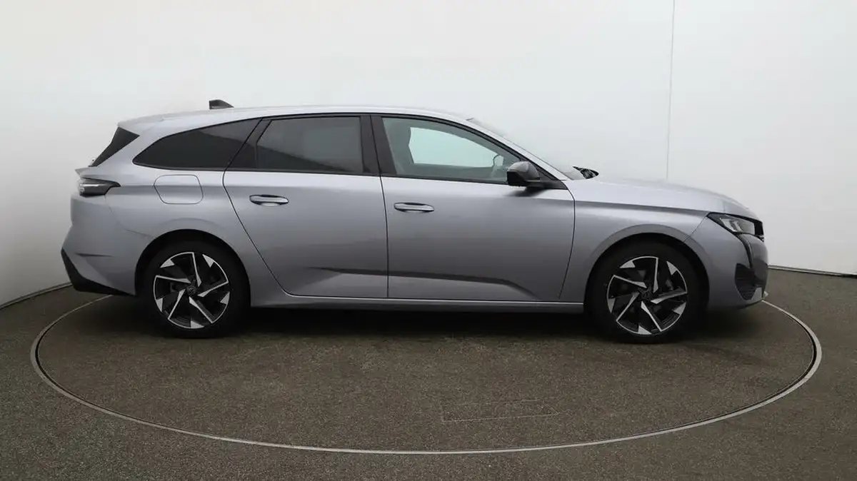 2023-peugeot-308-sw-12-puretech-allure-premium-130ps-big-41