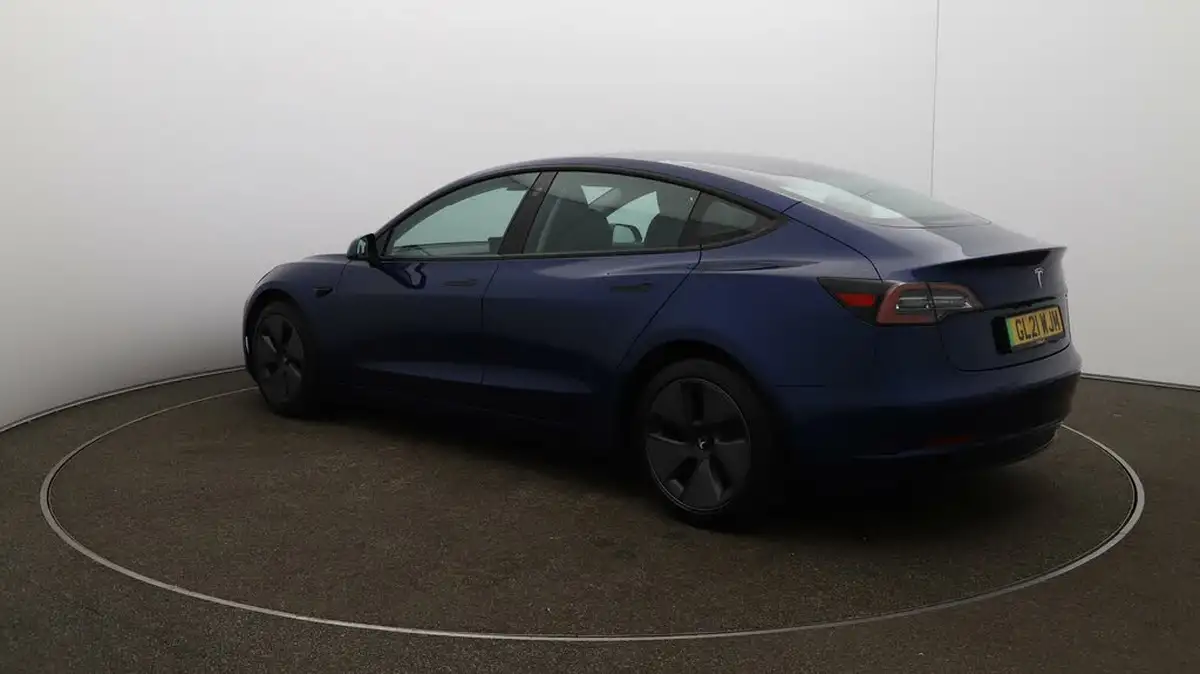 2021-tesla-model-3-e-long-range-4x4-big-5