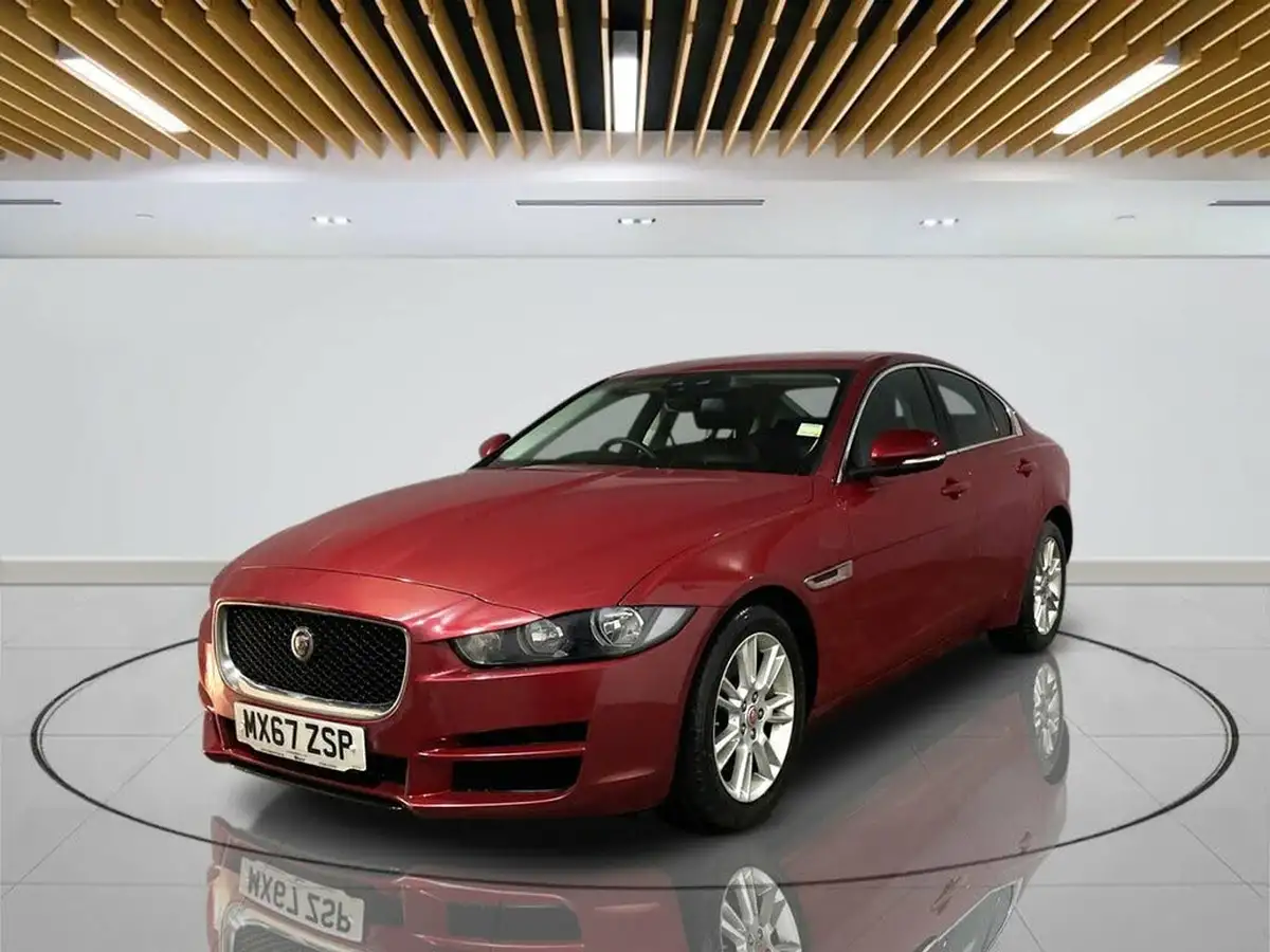 2017-jaguar-xe-20i-prestige-200ps-ss-1999cc-big-2