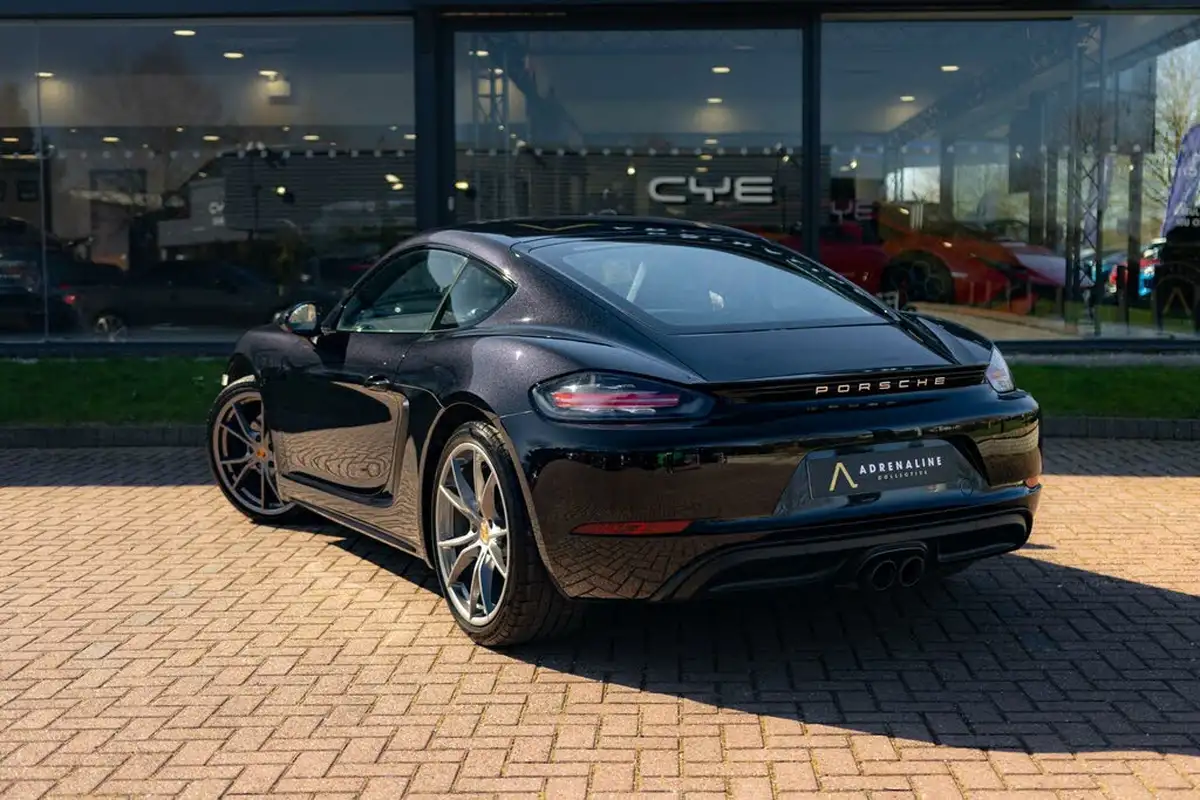 2019-porsche-cayman-718-20-cayman-big-6