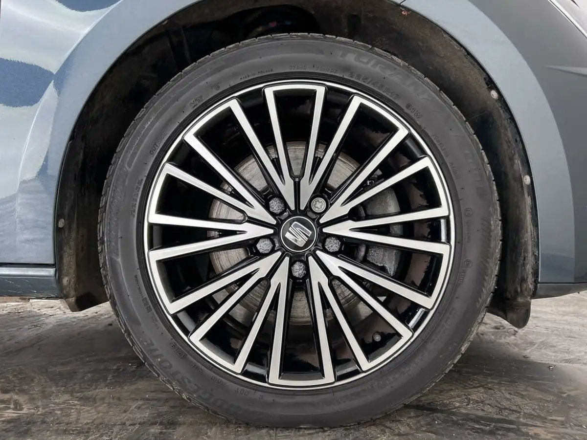 2019-seat-leon-20-tsi-xcellence-lux-estate-big-13