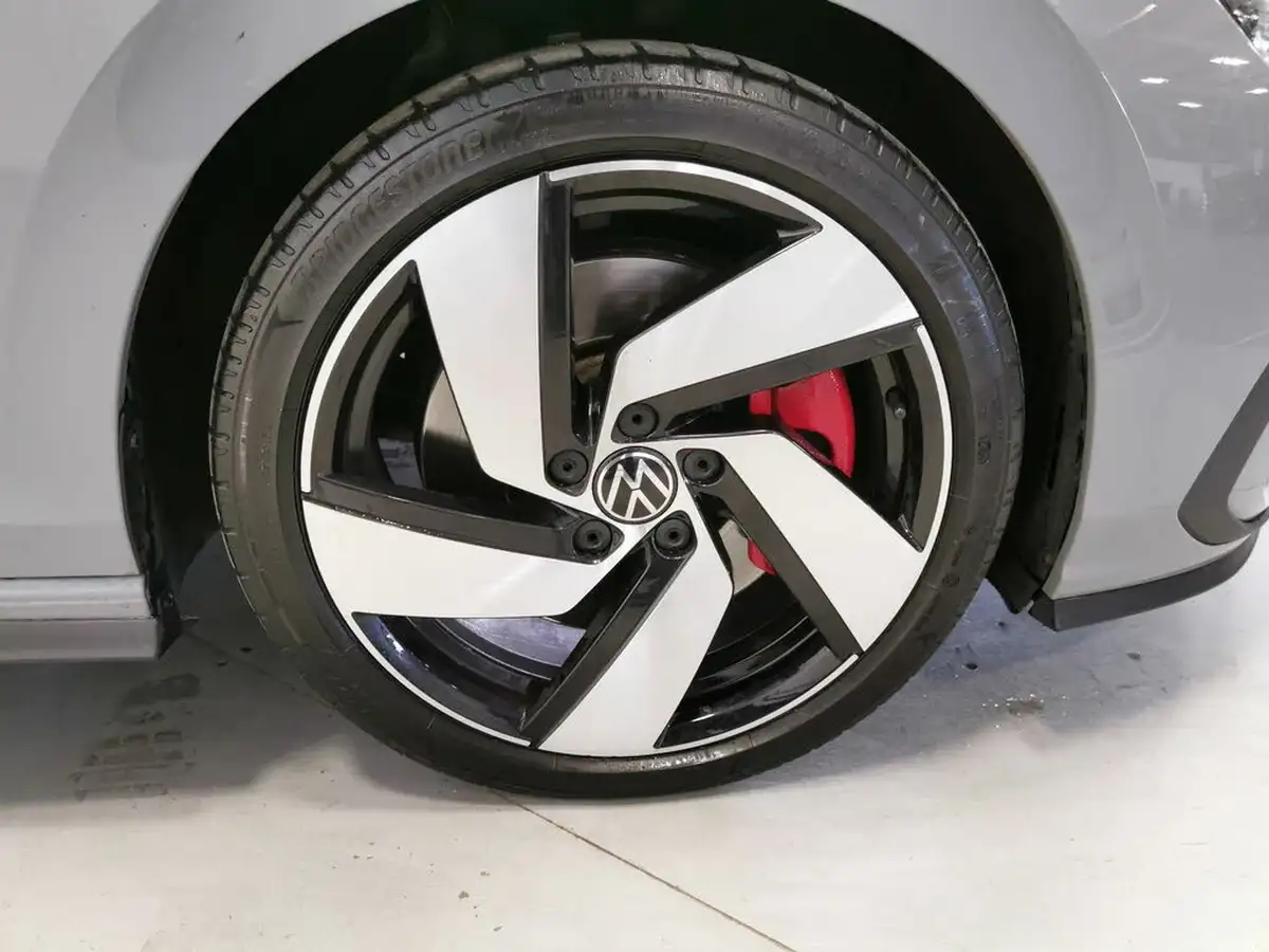 2021-volkswagen-golf-20-tsi-gti-dsg-big-32
