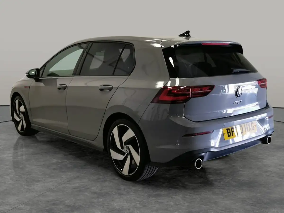2021-volkswagen-golf-20-tsi-gti-dsg-big-8