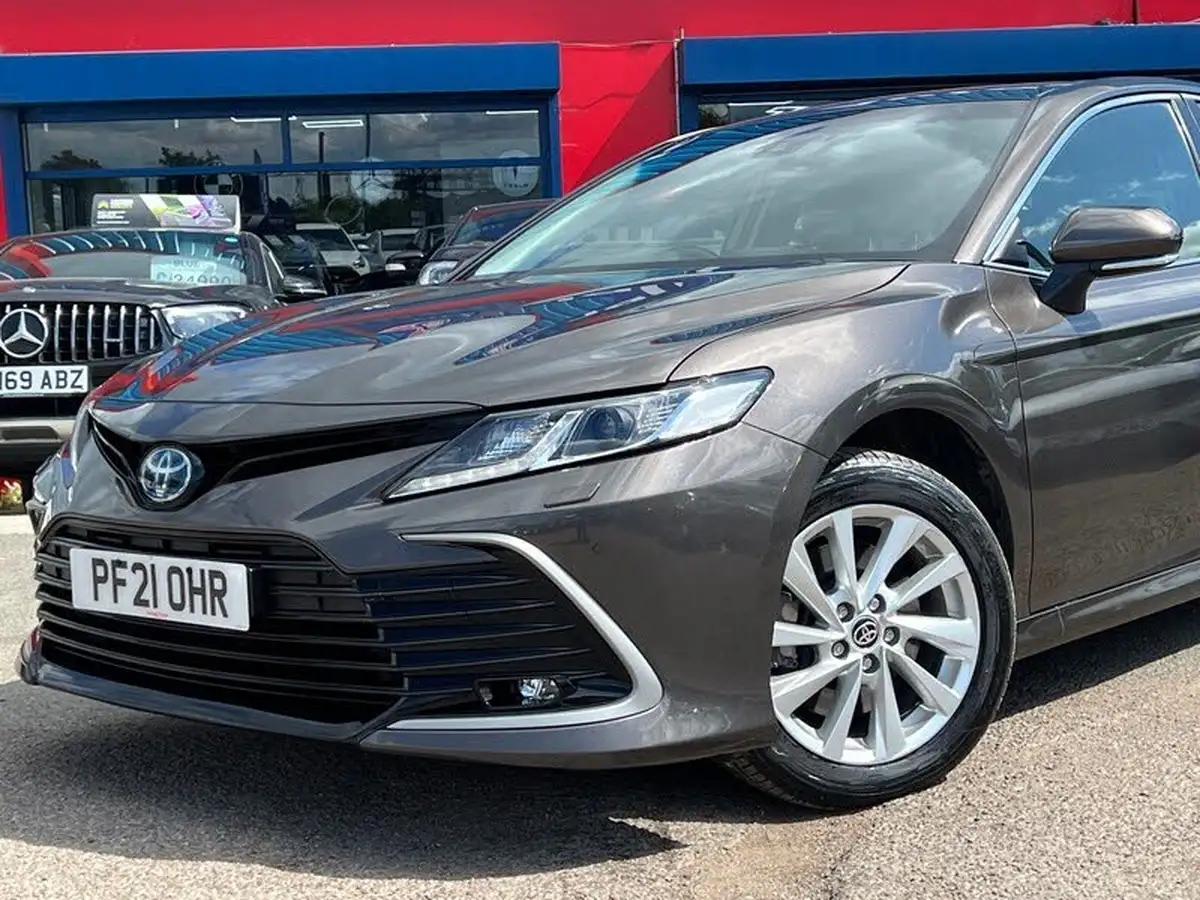 2021-toyota-camry-25-vvt-i-design-big-40