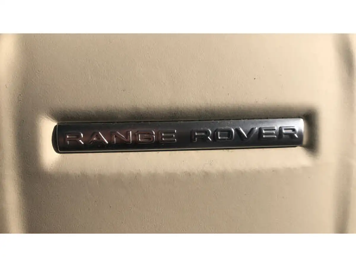 2022-land-rover-range-rover-sport-30-d300-hse-silver-big-43