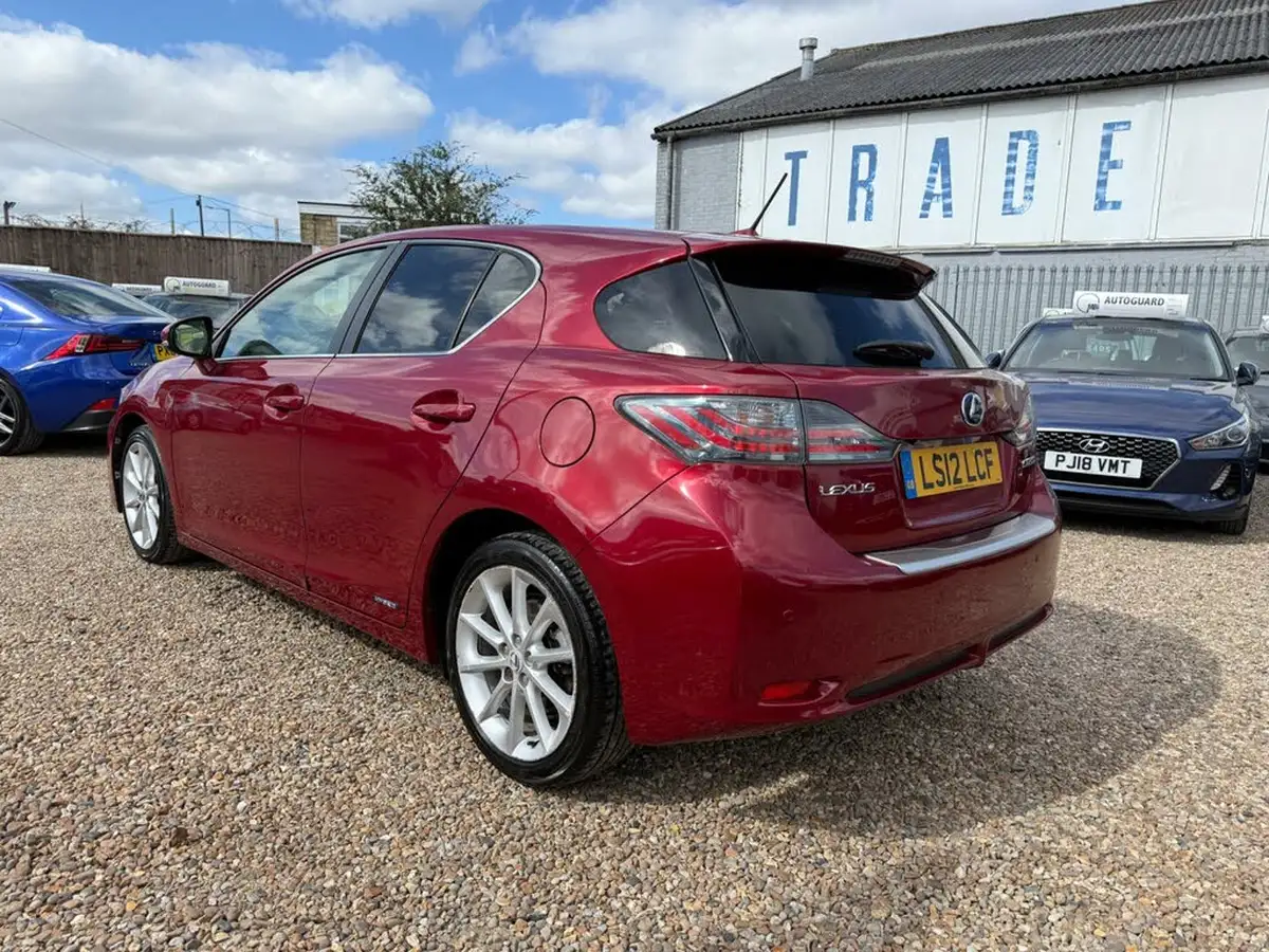 2012-lexus-ct-200h-18-se-l-premier-big-9
