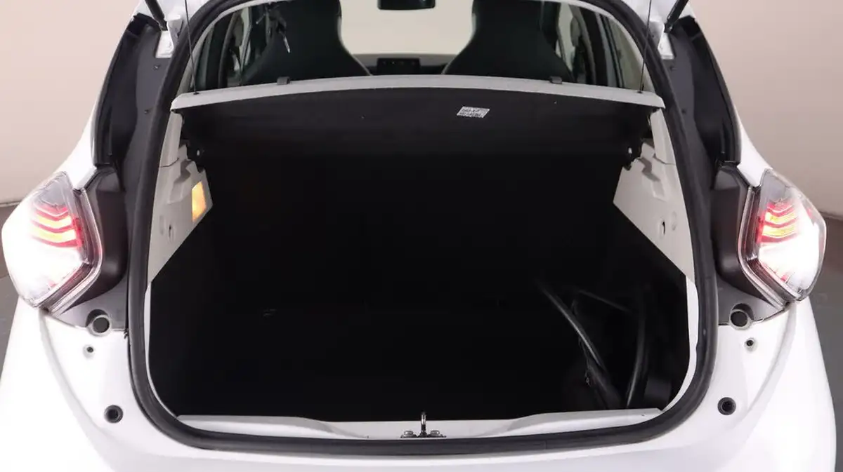 2020-renault-zoe-e-i-gt-line-big-17