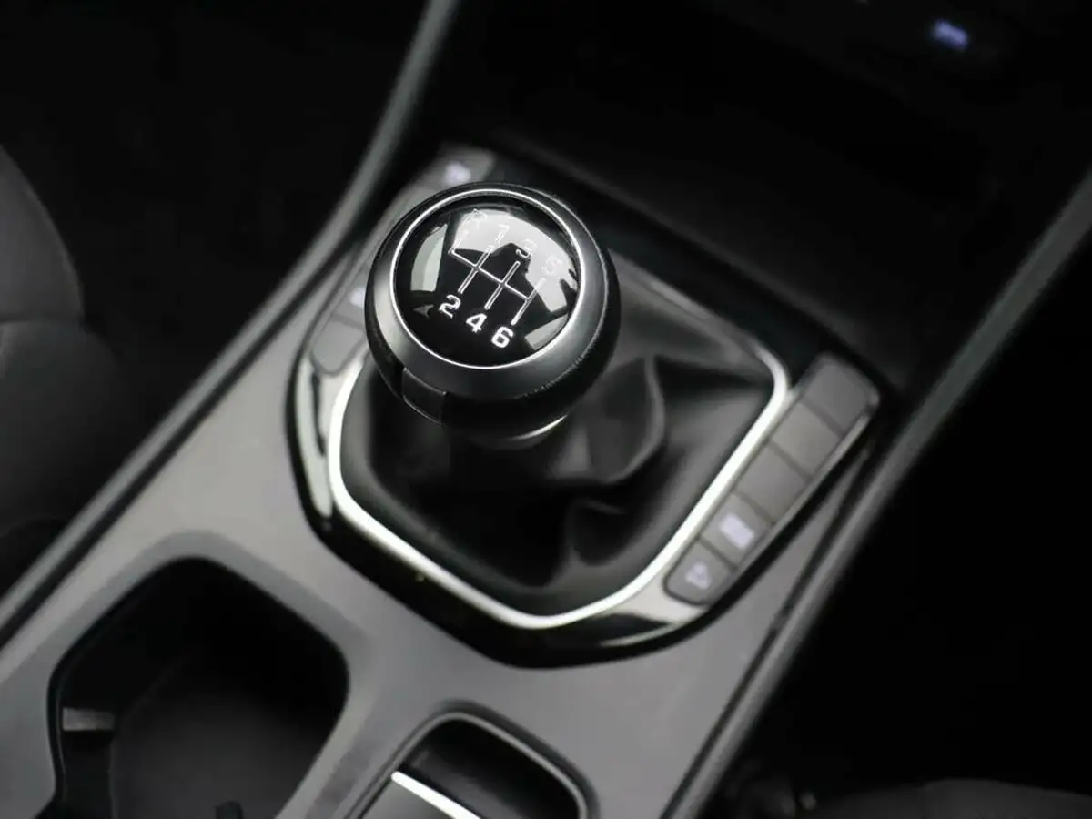 2021-hyundai-tucson-16-t-gdi-se-connect-150ps-big-30