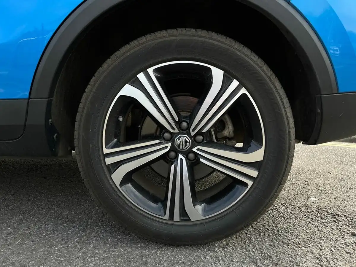 2020-mg-zs-suv-10t-gdi-excite-111ps-big-16