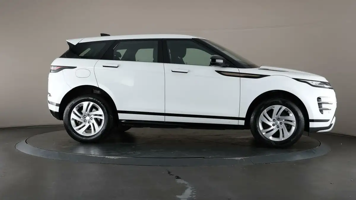 2022-land-rover-range-rover-evoque-15-p300e-r-dynamic-s-big-42