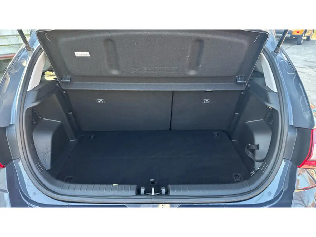 2024-hyundai-i20-10-t-gdi-premium-dct-big-3