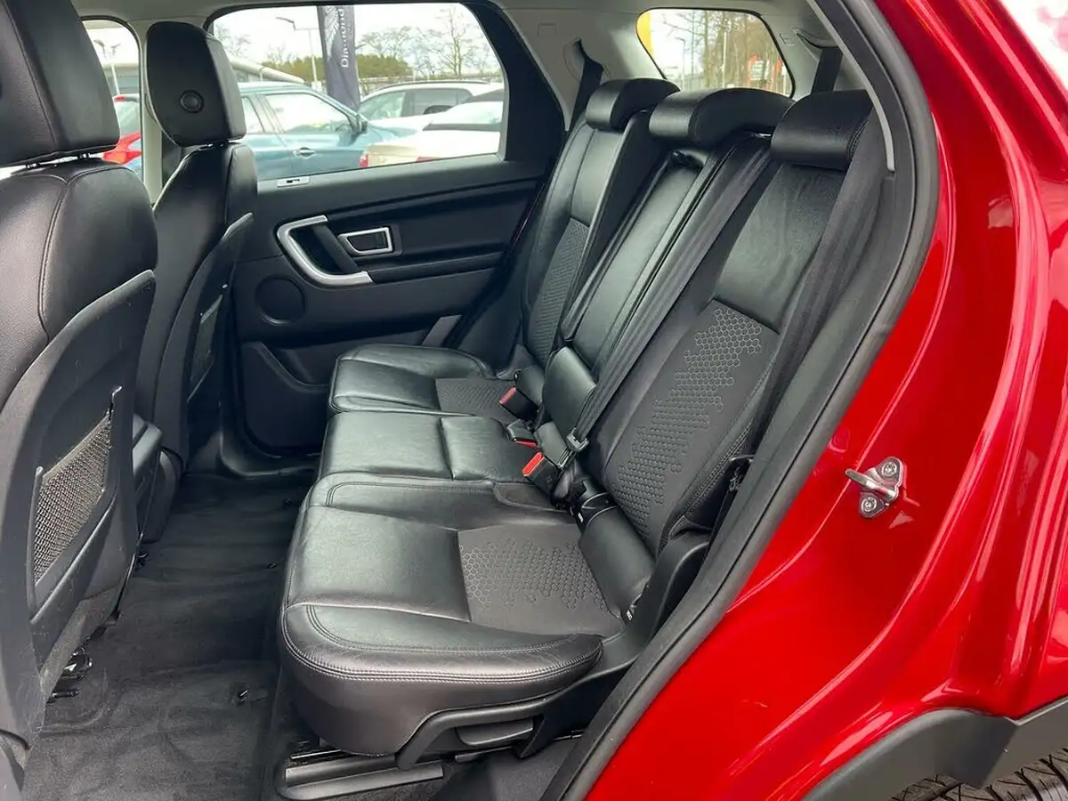 2017-land-rover-discovery-sport-20td4-se-tech-182ps-suv-auto-big-12