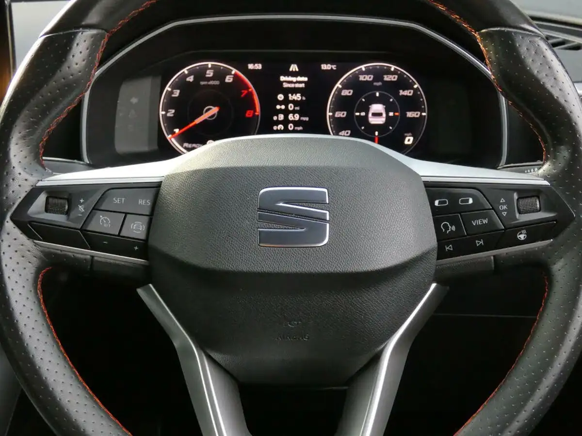 2021-seat-leon-15-tsi-evo-fr-sport-130ps-estate-big-22