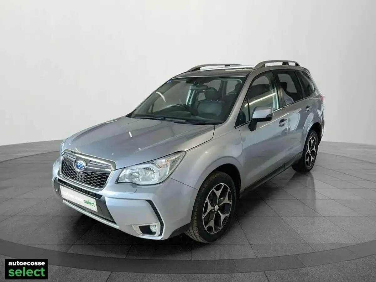 2013-subaru-forester-20-xt-turbo-big-8