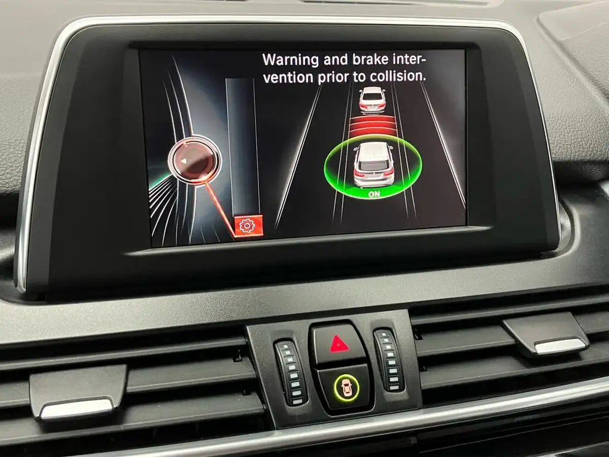 2016-bmw-2-series-big-40