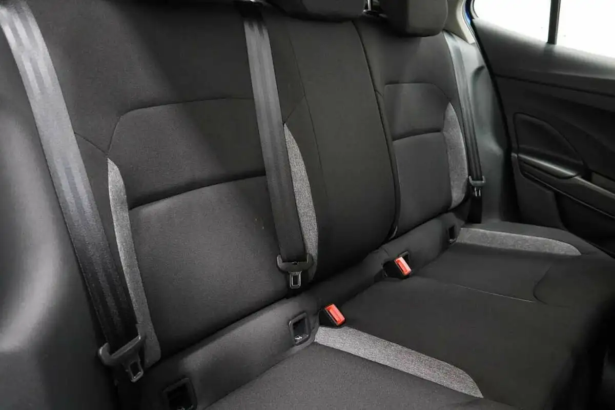 2023-skoda-fabia-10-tsi-se-comfort-110ps-dsg-big-8