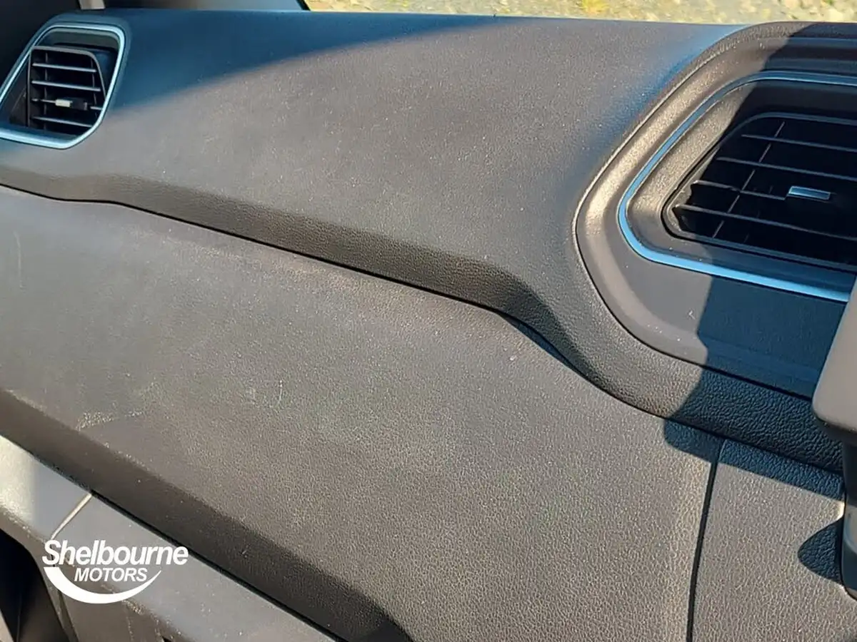 2023-renault-master-23dci-lm35-135-business-panel-big-16