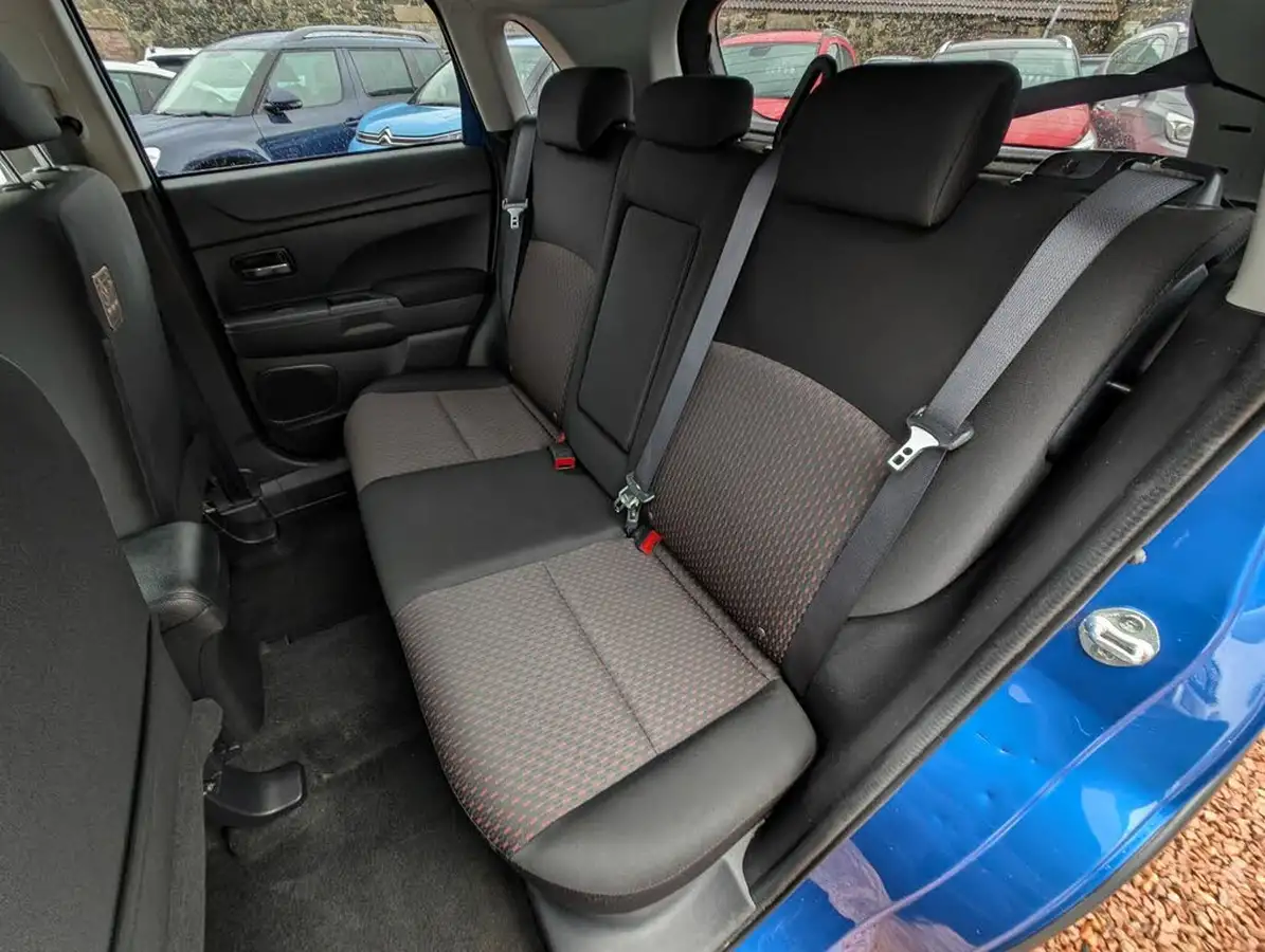 2018-mitsubishi-asx-16-3-big-10