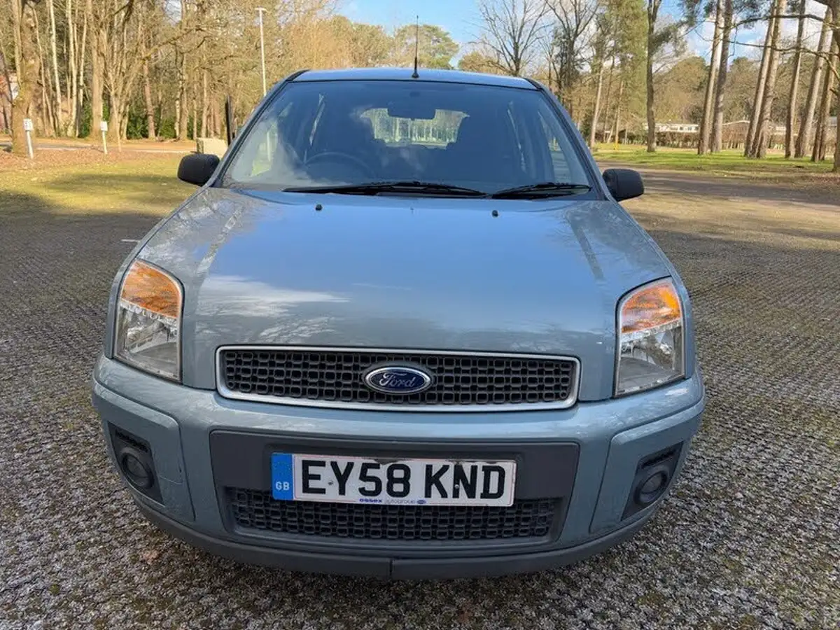 2008-ford-fusion-14-zetec-climate-durashift-est-big-8