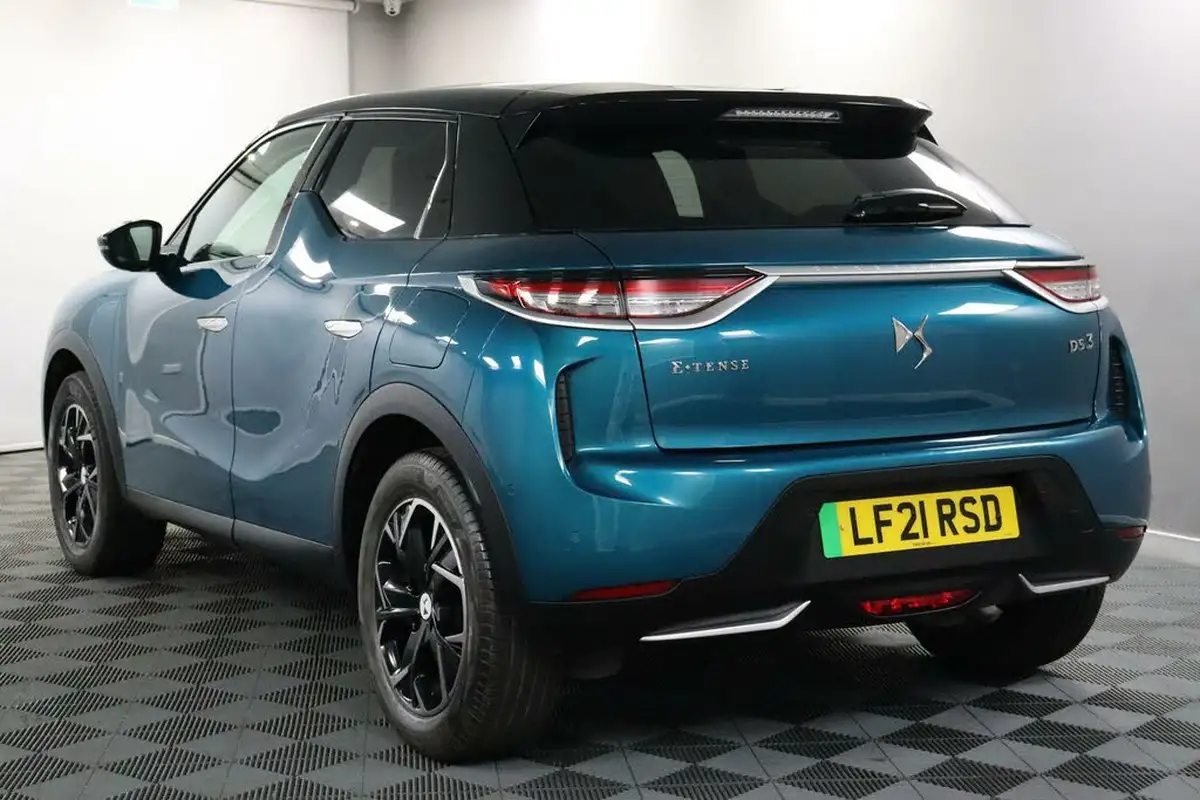 2021-ds-ds-3-crossback-e-tense-prestige-big-4