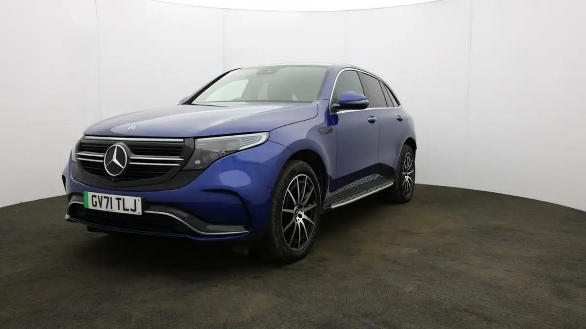 2022-mercedes-benz-eqc-e-eqc-400-amg-line-big-33