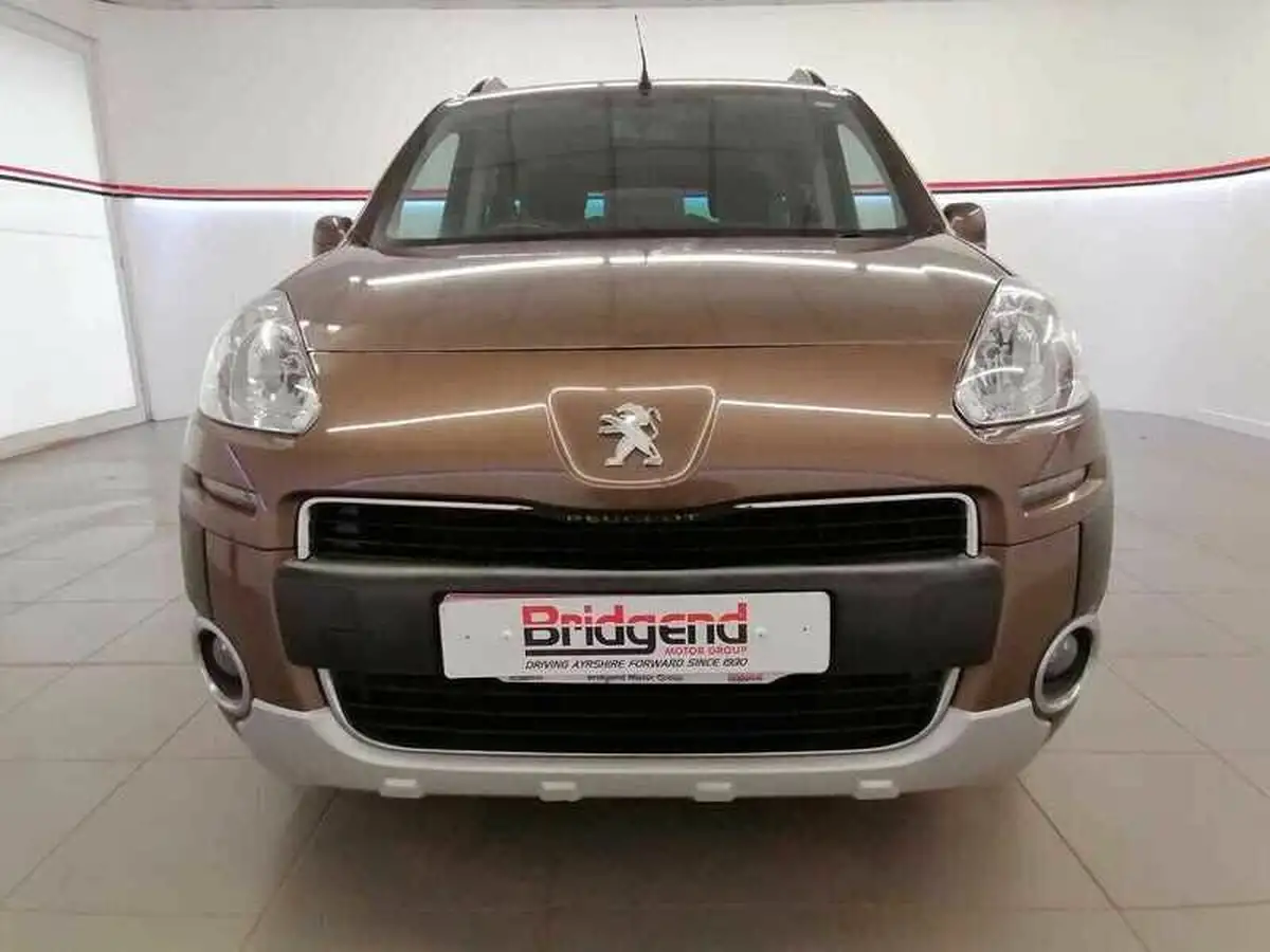 2015-peugeot-partner-16hdi-tepee-outdoor-92bhp-big-1