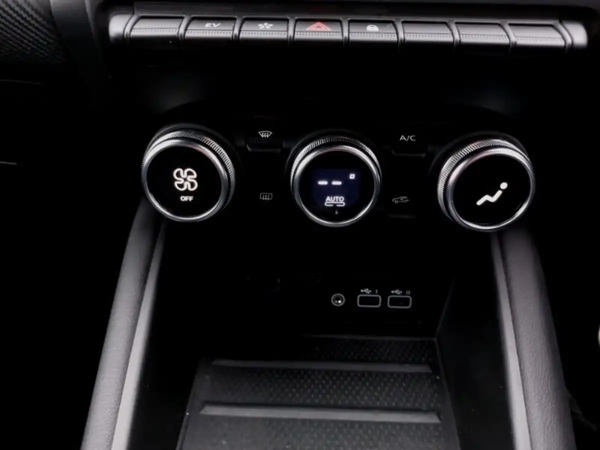 2024-renault-captur-16-e-tech-engineered-145ps-full-big-15