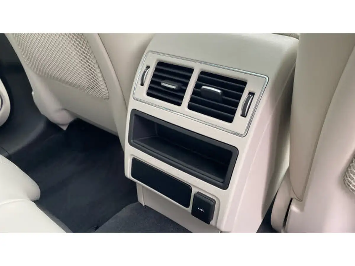 2022-jaguar-f-pace-20-d200-r-dynamic-hse-big-17