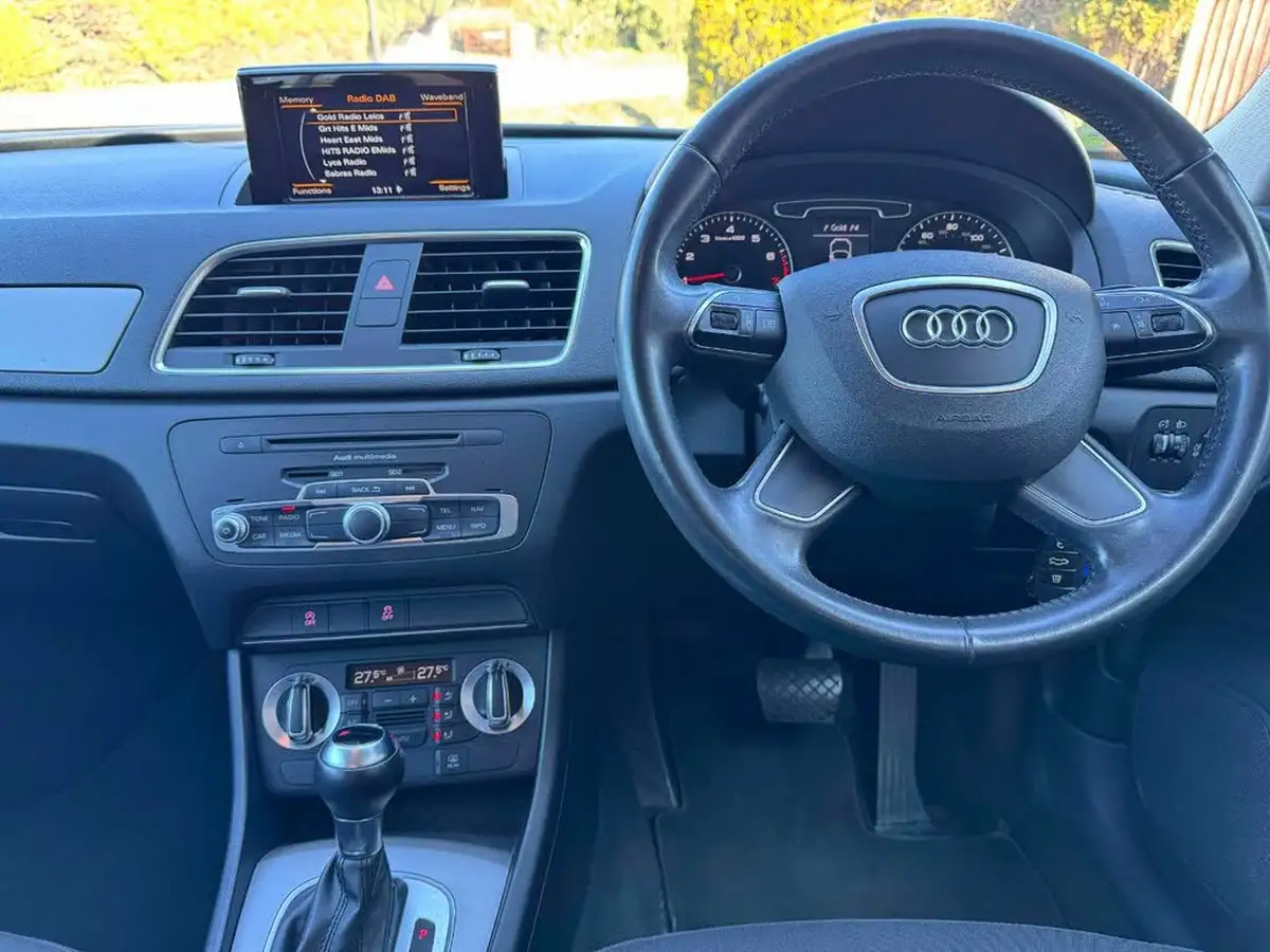 2014-audi-q3-14-se-tfsi-s-tronic-big-18