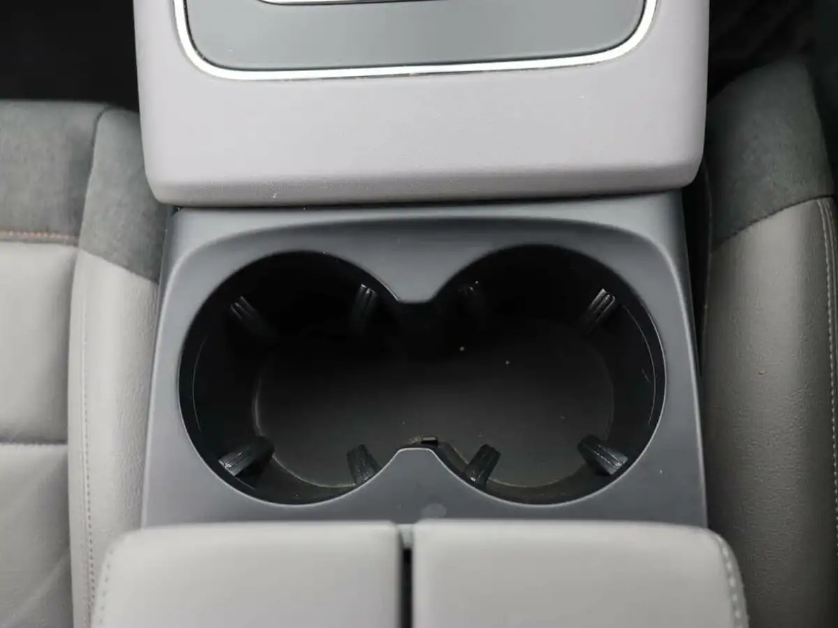 2019-citroen-c5-aircross-12-puretech-flair-big-45