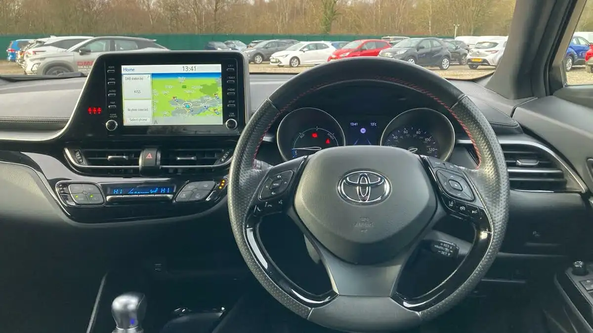 2022-toyota-c-hr-18-vvt-i-gr-sport-big-4