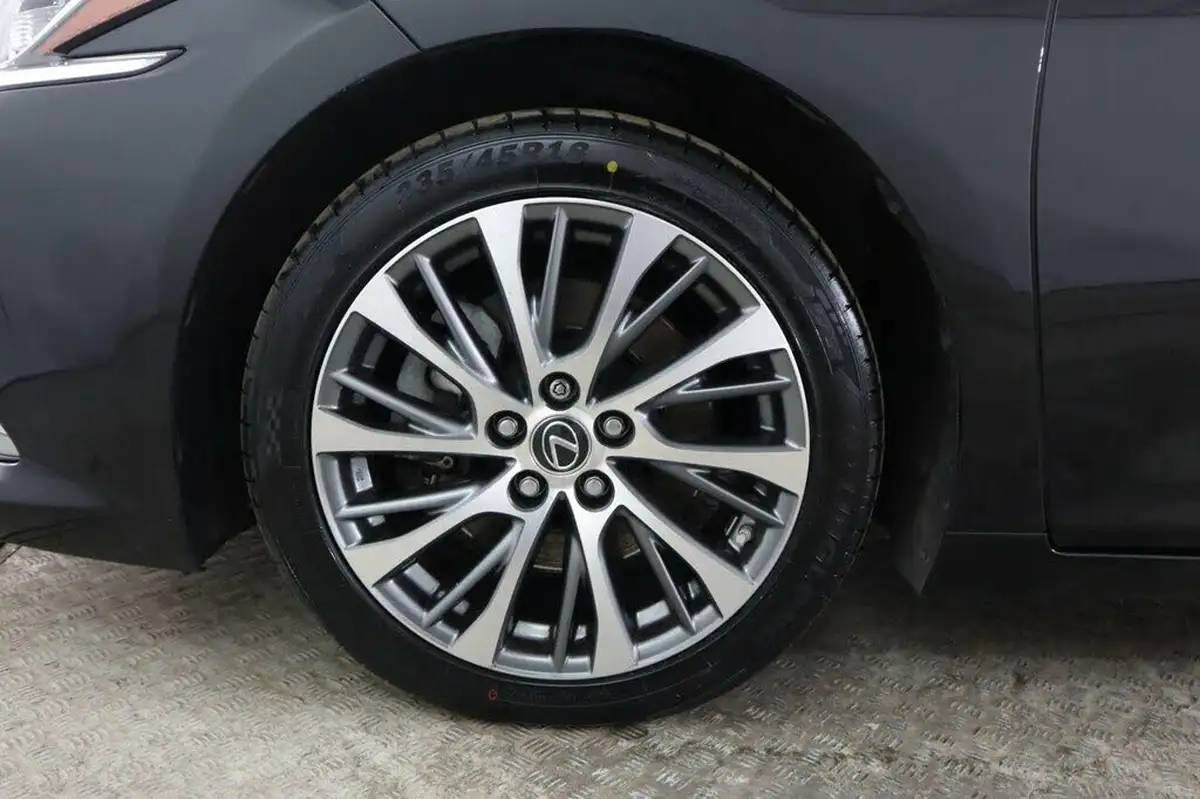 2021-lexus-es-300h-25-es-218bhp-without-navigation-big-30