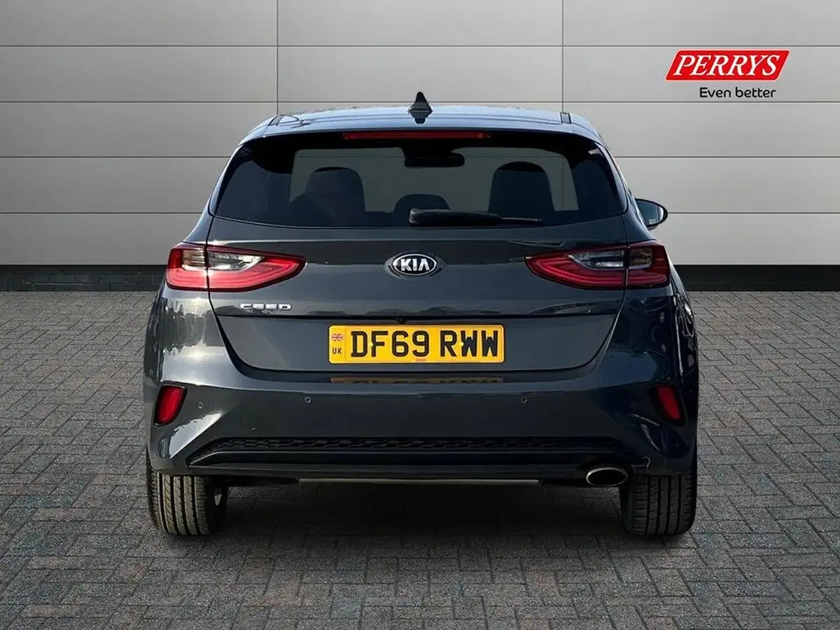 2020-kia-ceed-10-t-gdi-3-hatchback-big-4