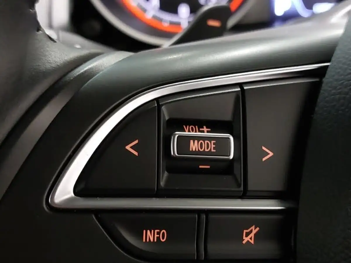 2022-suzuki-swift-12-dualjet-sz5-cvt-big-17