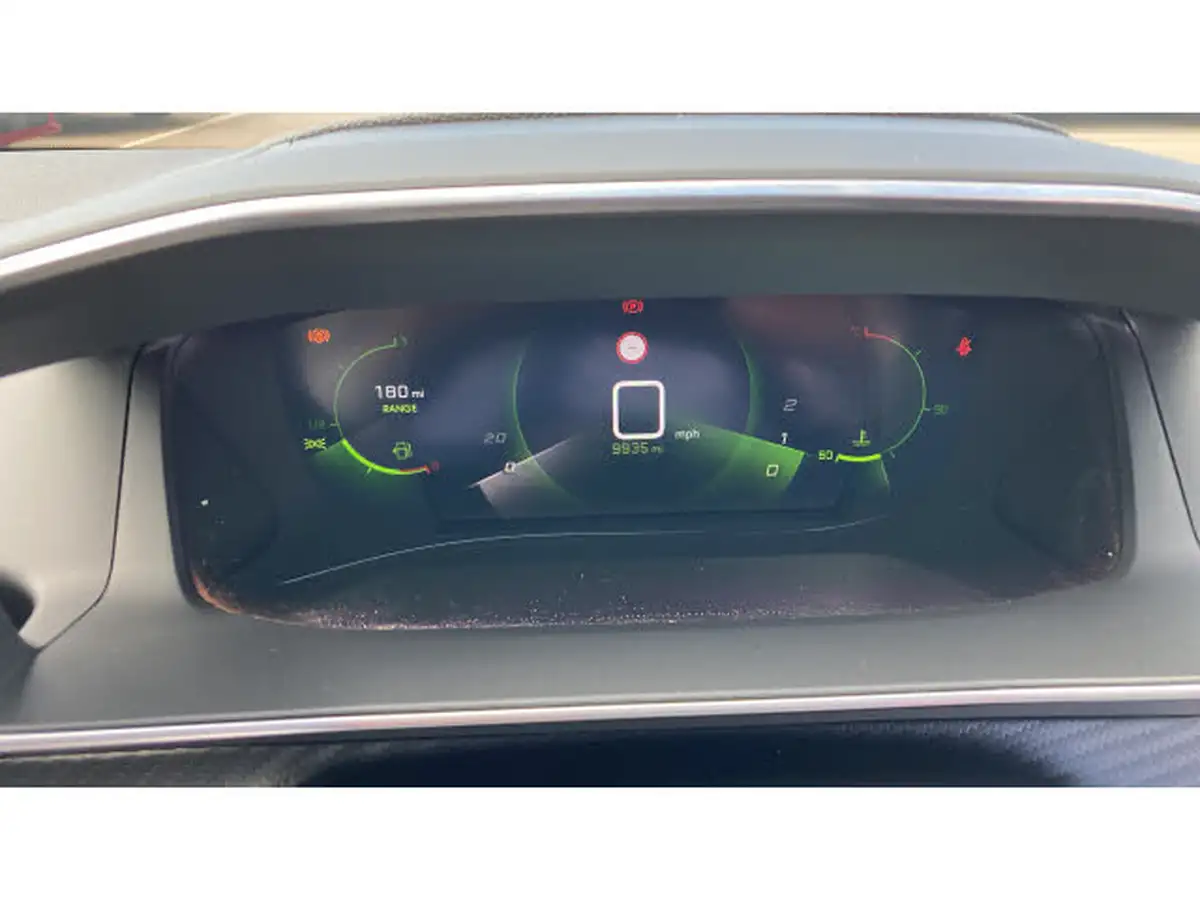 2021-peugeot-208-12-puretech-allure-premium-100bhp-big-17