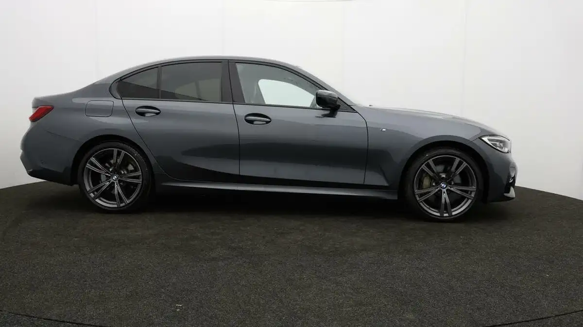 2021-bmw-3-series-20-330e-xdrive-m-sport-saloon-4d-big-8