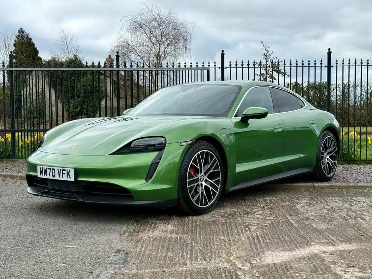 2021-porsche-taycan-e-4s-530ps-big-20