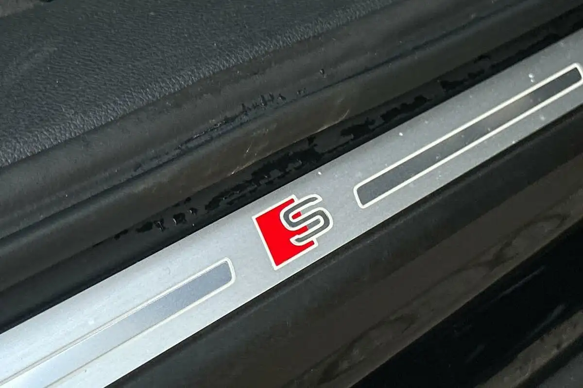 2023-audi-sq7-40-tfsi-black-edition-big-46
