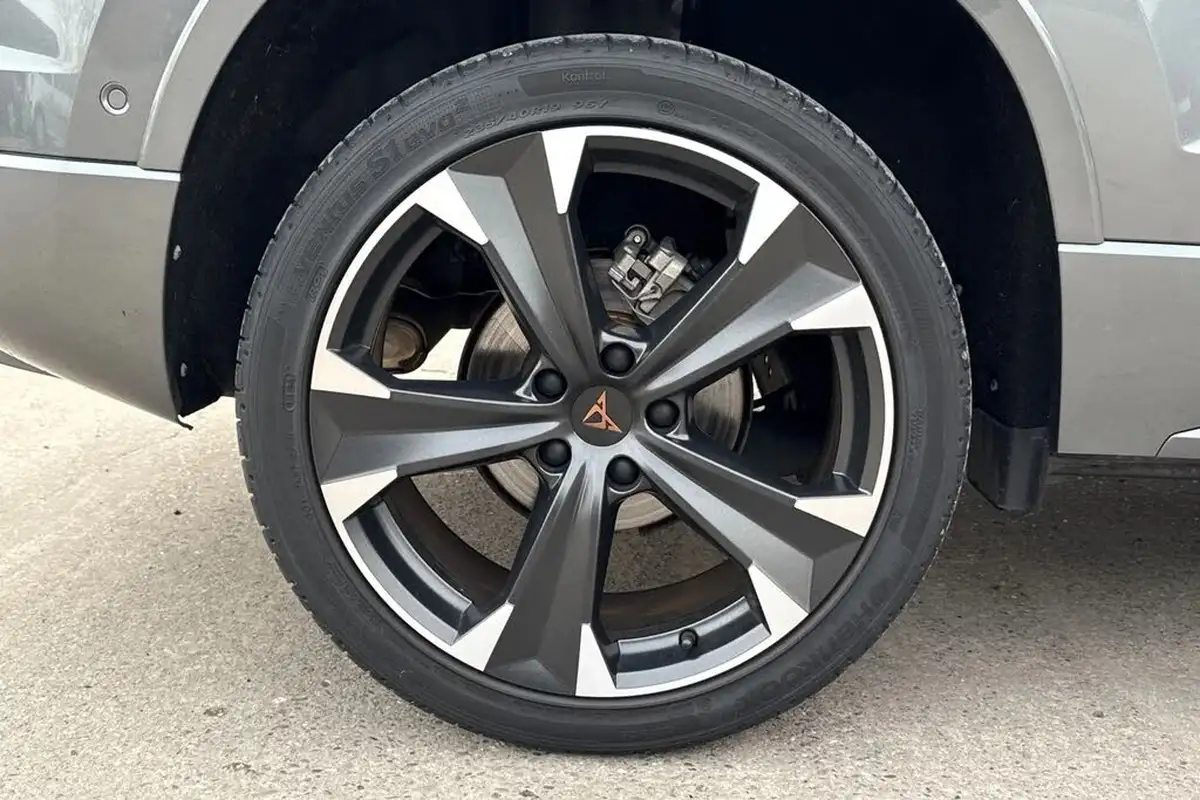 2024-cupra-ateca-15-ecotsi-v2-big-11