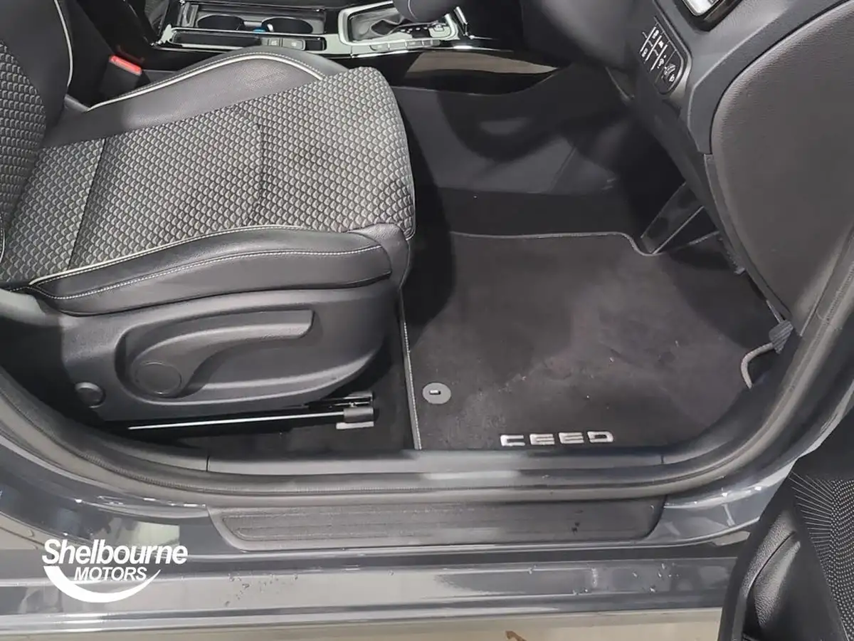 2024-kia-ceed-15-t-gdi-3-sportswagon-dct-big-7