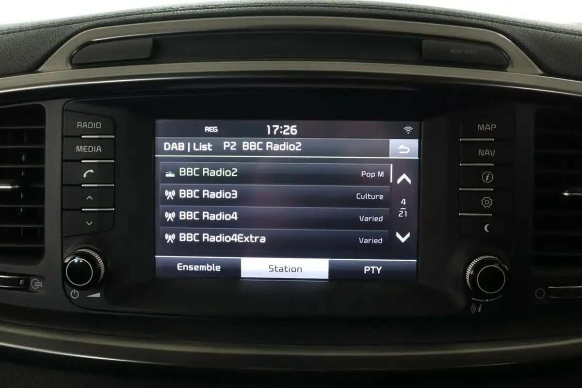 2015-kia-sorento-22-crdi-kx-2-197bhp-awd-isg-big-36