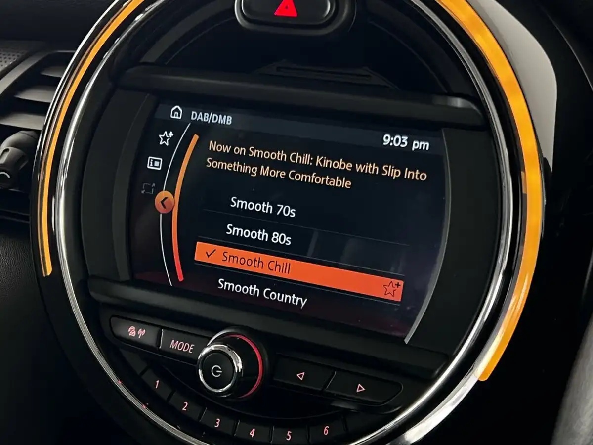 2020-mini-cooper-15-cooper-classic-hatchback-3d-auto-big-25