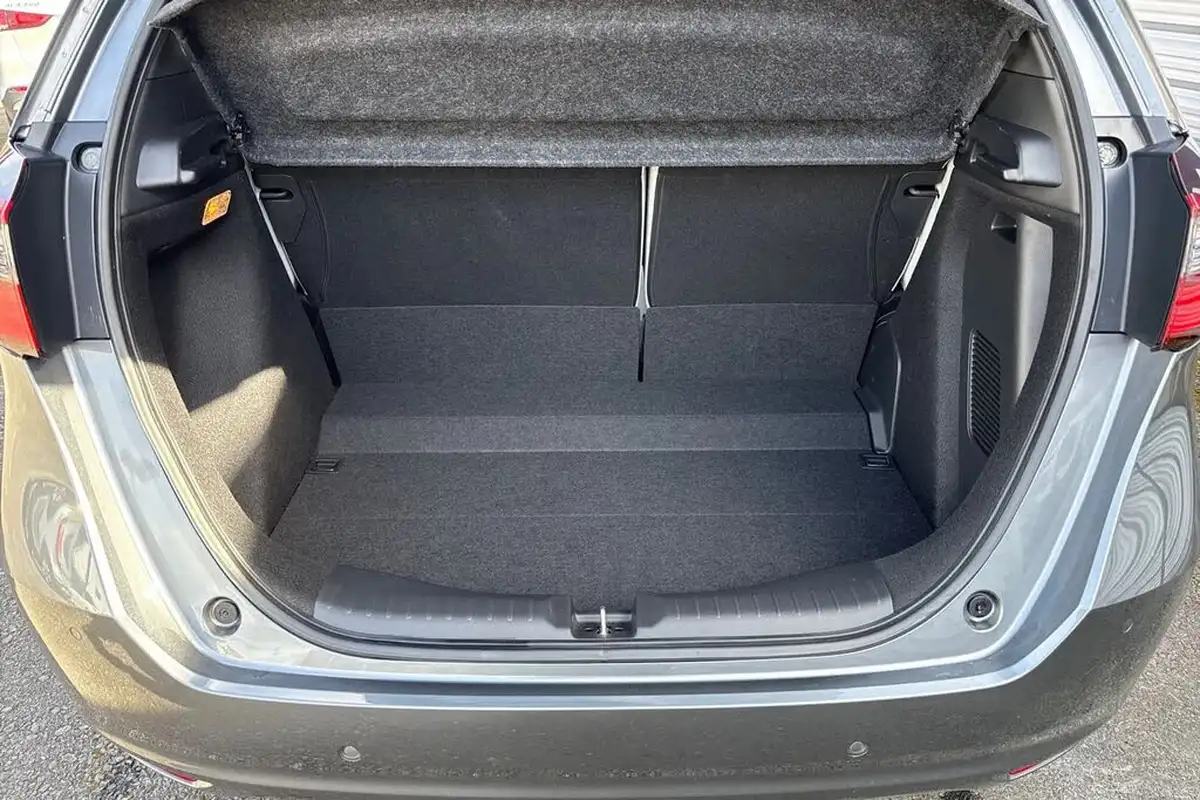 2022-honda-jazz-15-i-mmd-ex-107ps-big-16