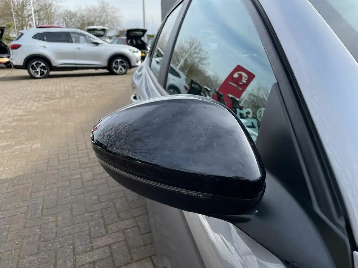 2021-vauxhall-corsa-12i-se-big-21