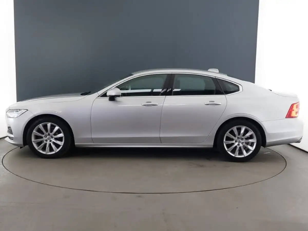 2020-volvo-s90-20td-d4-momentum-plus-big-3