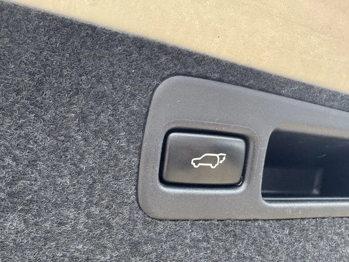 2010-lexus-rx-450h-35-se-i-big-32