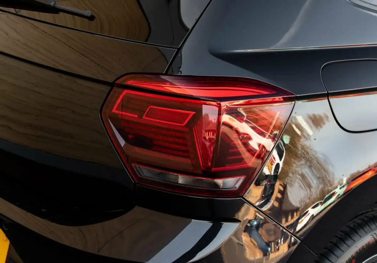 2019-volkswagen-polo-10-tsi-r-line-115ps-big-9