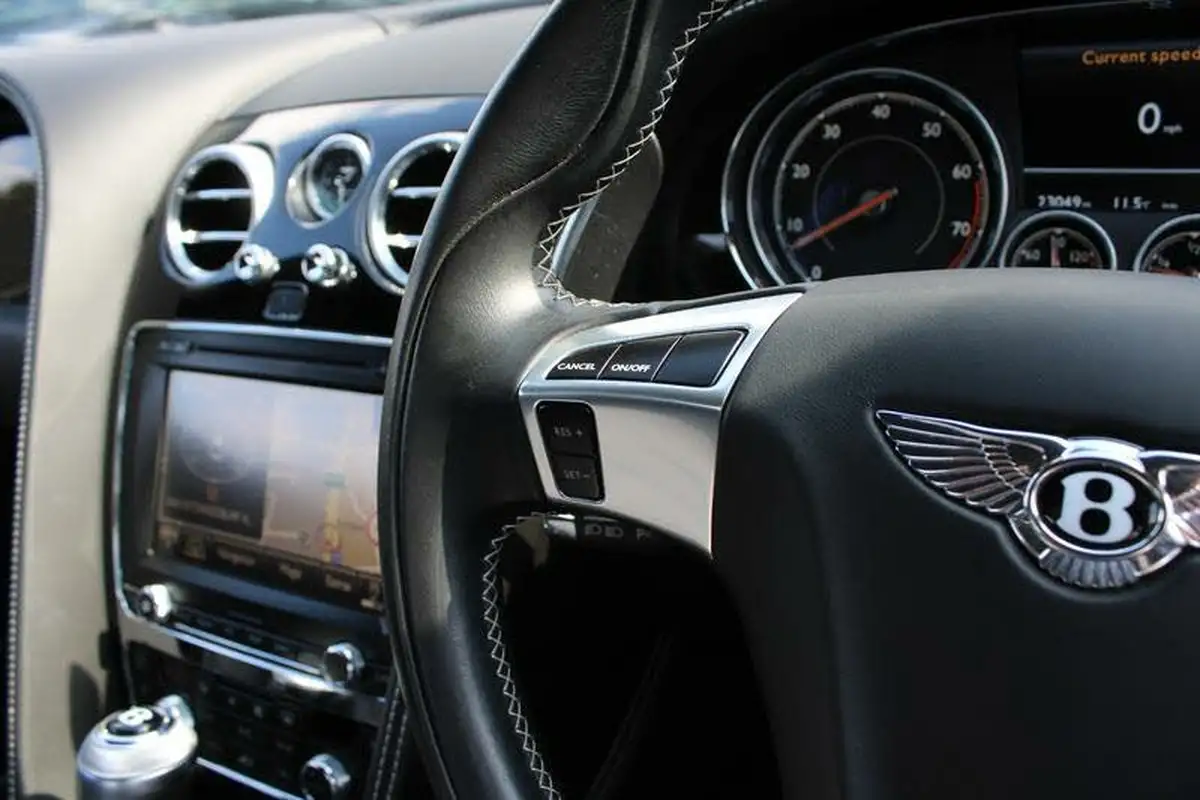 2016-bentley-continental-40-gt-v8-s-coupe-big-26